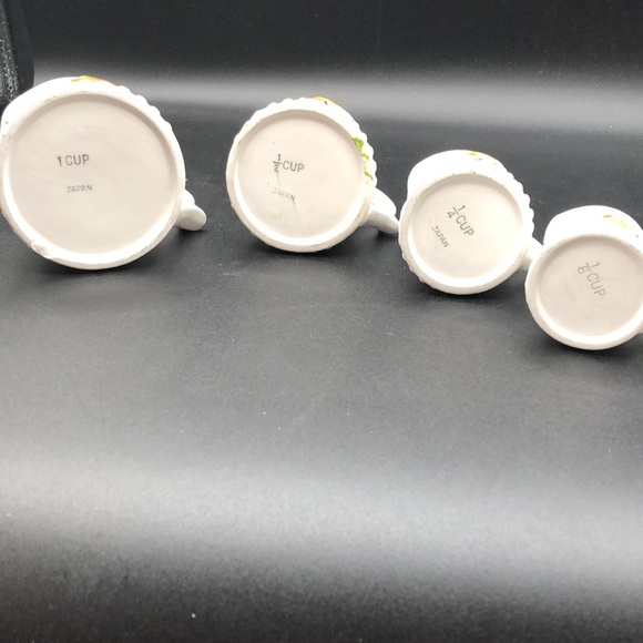 Vintage 4 Rooster Measuring Cups. Delicate ceramic Farmhouse style Decor Japan - Picture 6 of 8